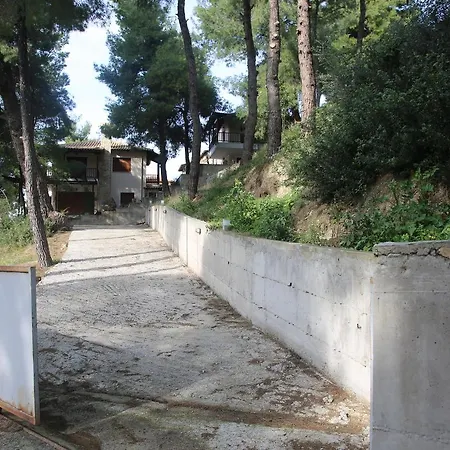 Villa Romaric Mt. Garden House, Siviri *