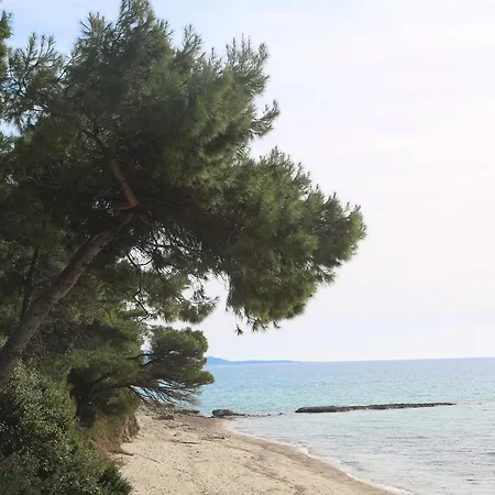 Villa Romaric Mt. Garden House, Siviri